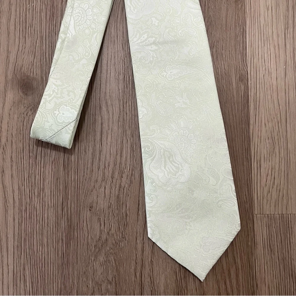 Puccini Men’s Teal and Pale Green Tie Bundle